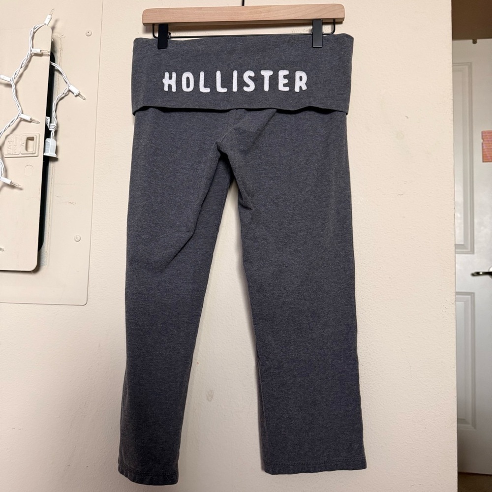 Hollister Fold Over Dark Gray Crop Leggings